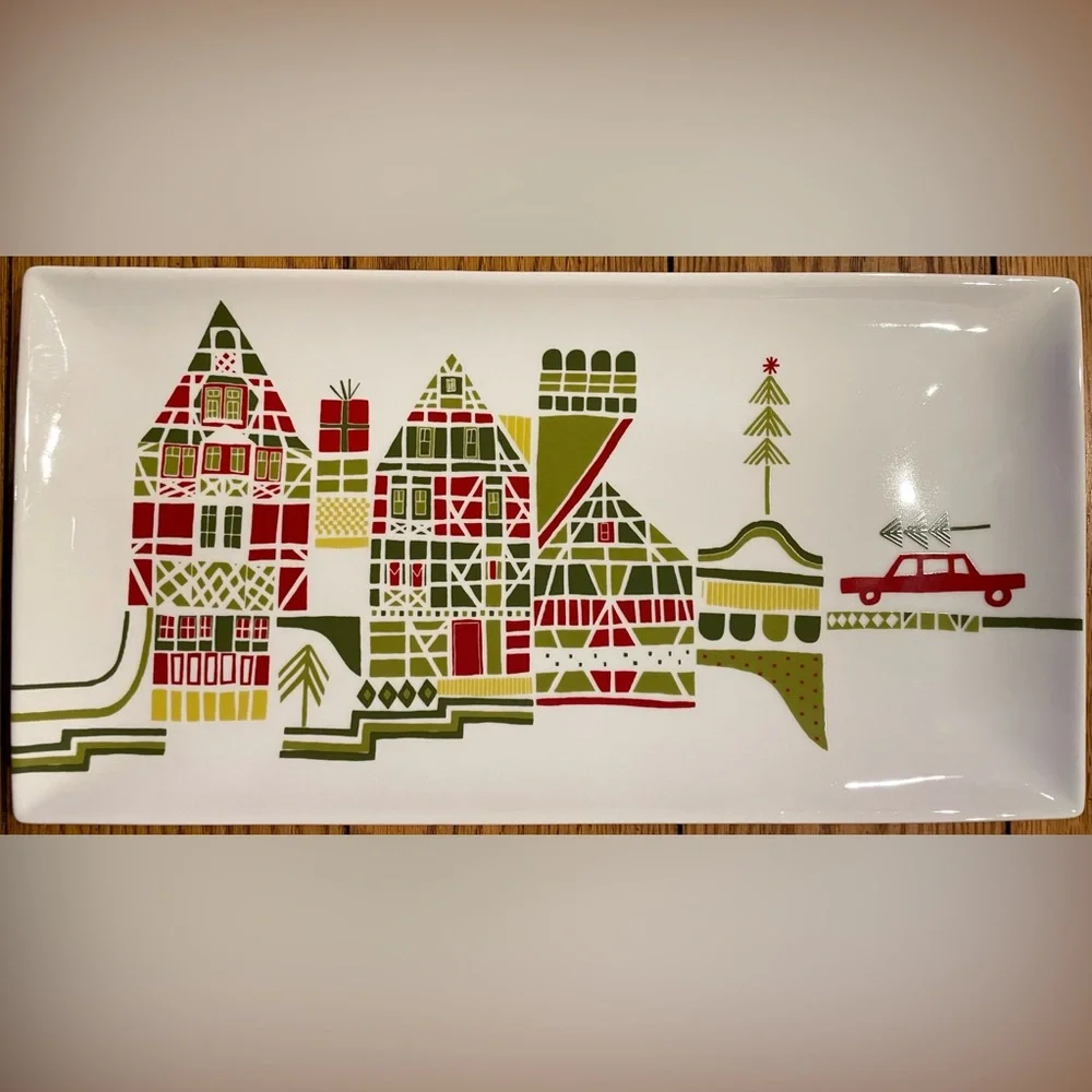 EUC Crate&Barrel Julia Rothman Yule Christmas Town Platter, 15 1/4 X 8 inch
